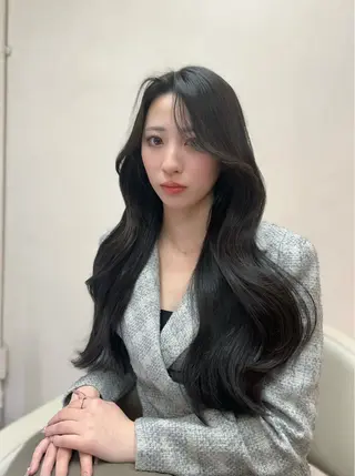 ロング カラー 本格韓国ヘア🇰🇷 【uni】キューさんのヘアスタイル