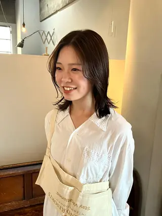 ミディアム カラー room3小出 奈央子のヘアスタイル