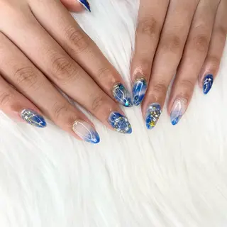 ネイル nailsalon Apis所属・Apis manakaのネイルデザイン