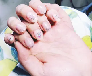 ネイル ネイルサロンベルティ .ひとみのネイルデザイン