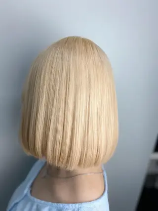 ミディアム カラー メンズ ブリーチ特化型✂️ ハイトーンカラー👨のヘアスタイル