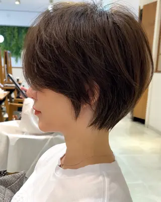 ショート カラー LucksiMie 銀座店所属・【韓国 レイヤー 髪質改善✨】かずのヘアスタイル