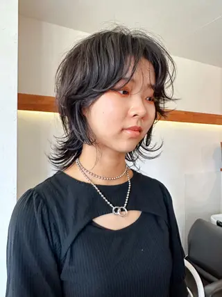 ミディアム 梅田 illfrere 所属・イルフレール ryuのヘアスタイル