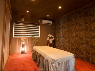 ビューティーリゾート麗所属・于 麗影のマツエク・マツパデザイン