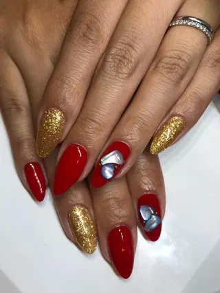 ネイル MaHaRo所属・S HARUKAのネイルデザイン