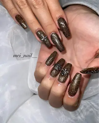ネイル est nail所属・永山 芽生子のネイルデザイン