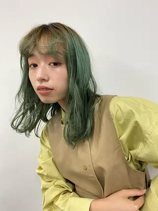 セミロング カラー 原 瑞希のヘアスタイル