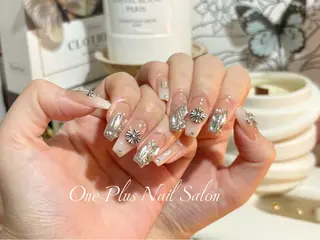 ネイル One Plus Nail Salonのネイルデザイン