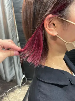 ショート カラー VERONIQUE所属・山本 雅由のヘアスタイル