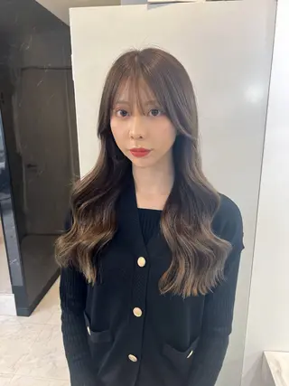 セミロング カラー ✨髪質改善✖︎韓国 レイヤー✨ナカムラのヘアスタイル