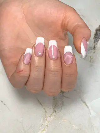 ネイル alma nailsのネイルデザイン