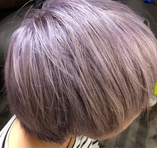 ショート メンズ ハイダメージ毛 縮毛矯正のヘアスタイル