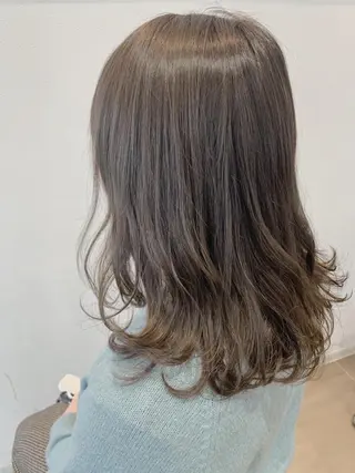セミロング カラー 頭皮×髪質改善 透明感カラー💎中村のヘアスタイル