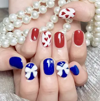 ネイル Aurum nailのネイルデザイン