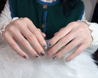 ネイル Home Spa Osaka所属・RIN HANのネイルデザイン