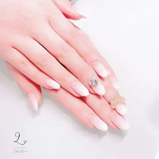 ネイル REVIA :ayaのネイルデザイン