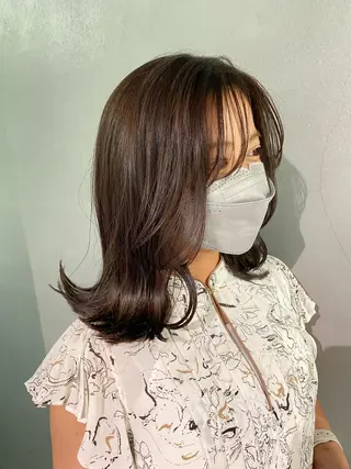 ミディアム カラー とびまつ /ショート/脱白髪染のヘアスタイル