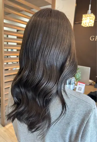 ロング GRAND JETE所属・Kamiya Minamiのヘアスタイル