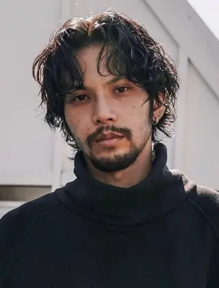 パーマ メンズ 小尾 優然のヘアスタイル