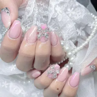 ネイル Kanako 💫のネイルデザイン