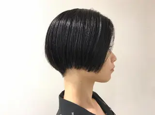 ショート yolo.所属・夜特化型ヘアサロン 𓃱yolo.タナベのヘアスタイル