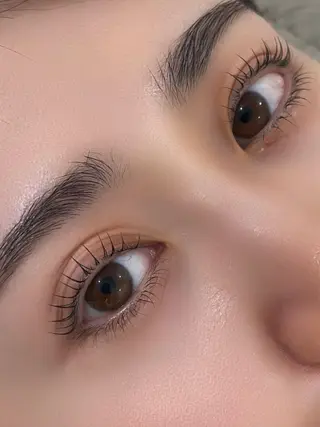 マツエク・マツパ Gym and Salon ATENA所属・momoka🎀 まつげのマツエク・マツパデザイン