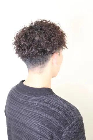 ショート パーマ メンズ HAIRSILVA徳間店所属・石倉 真のヘアスタイル