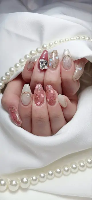 ネイル Nhit Nailsのネイルデザイン