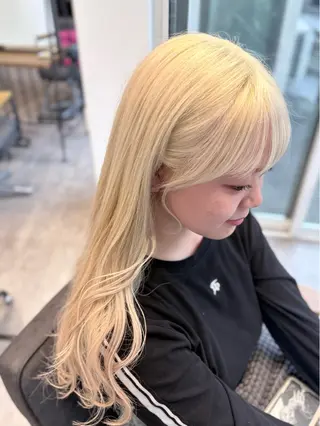 ロング STRAAL所属・カラーモデル🩷 ゆうかのヘアスタイル