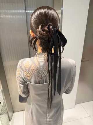 ヘアアレンジ ヘアセット🎀耳つぼ 👂💎MONAMIのヘアスタイル