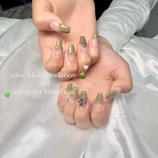 ネイル private nail saron所属・清板 愛夢のネイルデザイン