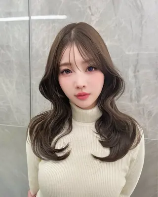 ロング 韓国顔まわり/前髪 /レイヤー/いつきのヘアスタイル