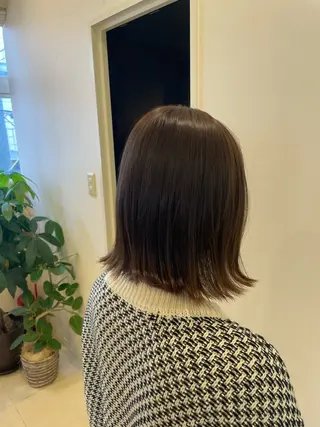 ミディアム カラー 伊藤 綾のヘアスタイル