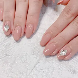 ネイル バニーアイズ　ネイル ニューオータニ博多店のネイルデザイン