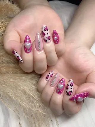 ネイル 💅ネイルハウス🏡 🎀TOMO🎀のネイルデザイン