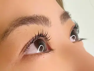 マツエク・マツパ hairLOOP所属・西院LOOP sayakaのヘアスタイル