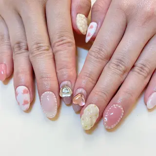 ネイル 藤原 みゆのネイルデザイン