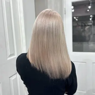 セミロング カラー ハイトーン/ウルフ /エクステ/ましろのヘアスタイル