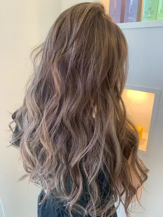 セミロング 髪質改善🇰🇷レイ ヤーカット/艶透明髪のヘアスタイル