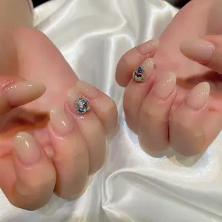 ネイル 糀屋 彩奈のネイルデザイン