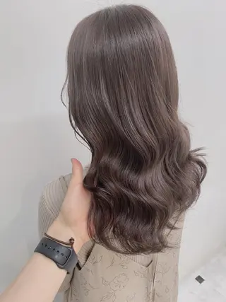 セミロング カラー ⛄️冬の透明感 カラー⛄️大西のヘアスタイル