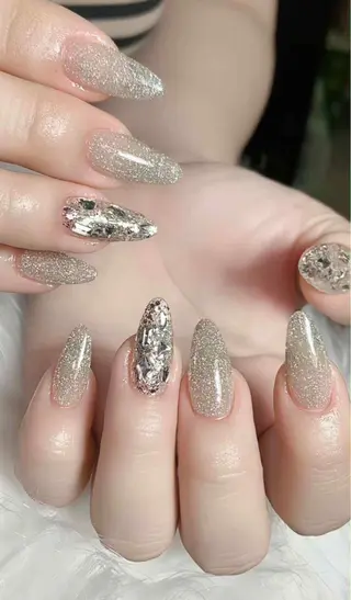 ネイル JISOO ANA.CHUOのネイルデザイン