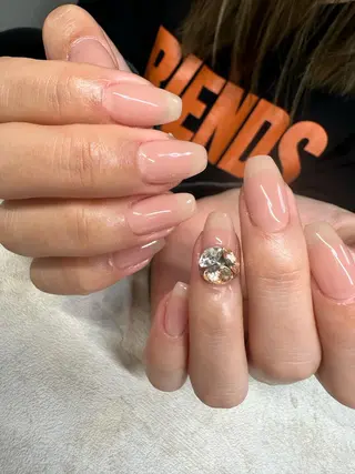 ロング カラー ヘアアレンジ キッズ ネイル マツエク・マツパ アイブロウ 福田 加奈のネイルデザイン