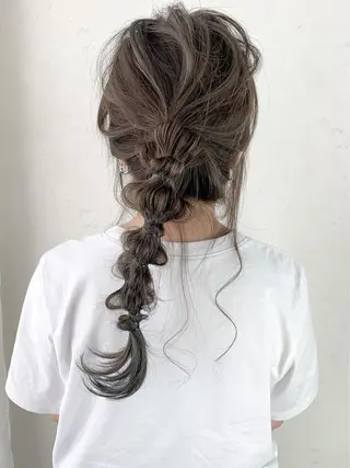 セミロング ヘアアレンジ Luxbe hakataのヘアスタイル