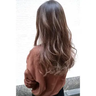 セミロング カラー パーマ OFF YUYAのヘアスタイル