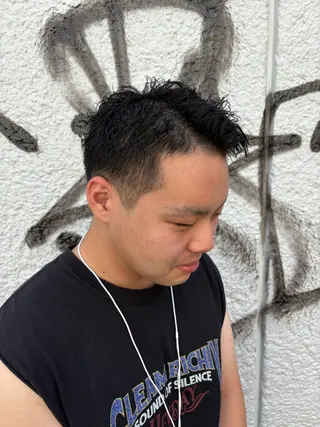 ショート カラー パーマ メンズ メンズパーマ特化 🔥韓国ヘア職人🔥のヘアスタイル