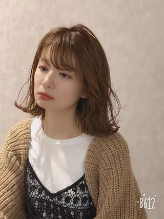 ミディアム カラー パーマ 巣山 竜一のヘアスタイル