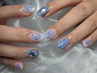 ミディアム salon  Liange所属・La maharo YUのネイルデザイン