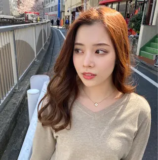 ロング 新井 広樹のヘアスタイル