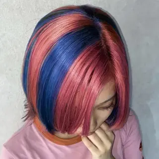 ショート カラー ★デザインカラー ハイトーン ももか★のヘアスタイル